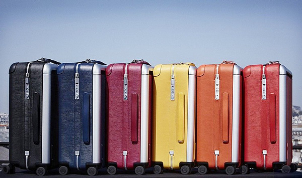 #美搭好物#十一出行让高颜值旅行箱带你开启新世界的大门
