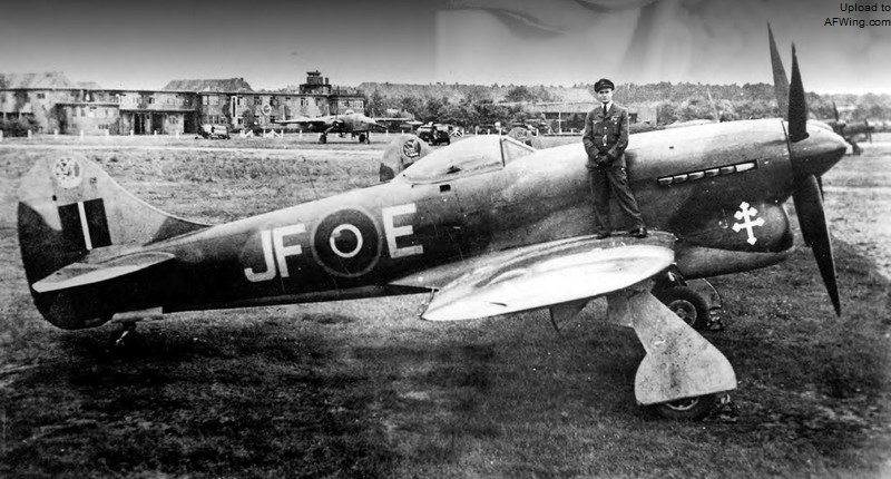 记自由法国空军二战最高王牌——皮埃尔克洛斯特