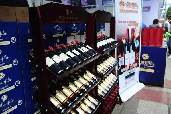 国庆来重庆从你的全世界路过,国庆来了完整视频