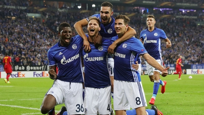 沙尔克04赢拜仁,沙尔克04主场呐喊