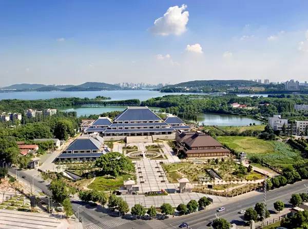 武汉十大漂亮女神,武汉最漂亮的十个女人