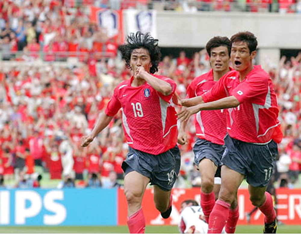 韩国20年前的中场核心崔龙洙,韩媒谈韩国足球现状和问题