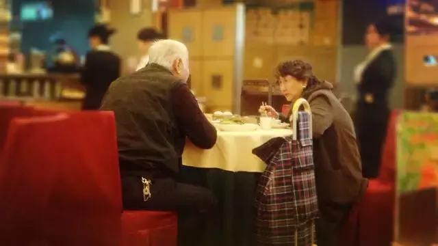 鑼剁敓娲诲浗搴嗘墦鍗″ソ鍘诲,鍥藉簡鍥炲浜彈澶ц嚜鐒剁殑缇庡懗