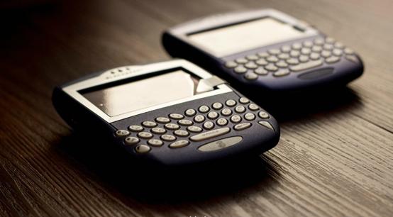 黑莓手机最后怎么样了,终究还是放弃了自己喜欢的东西