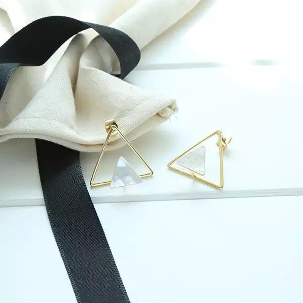 种草一个韩国买手制饰品品牌｜HAFACEGIRL