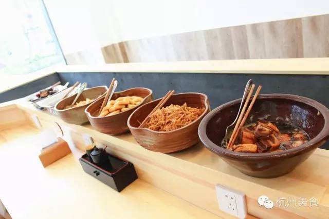 杭州这家人均45的乌冬专营店，硬生生吃出了人均300的日料感