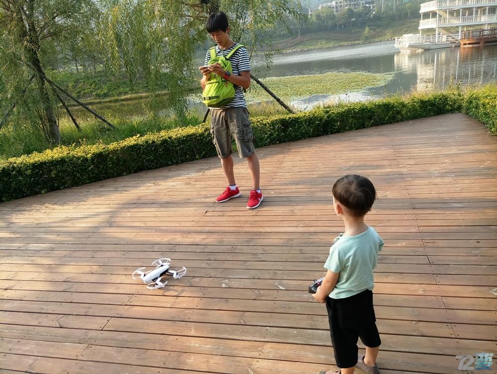 大疆无人机入门级和千元无人机,百元无人机和千元无人机区别