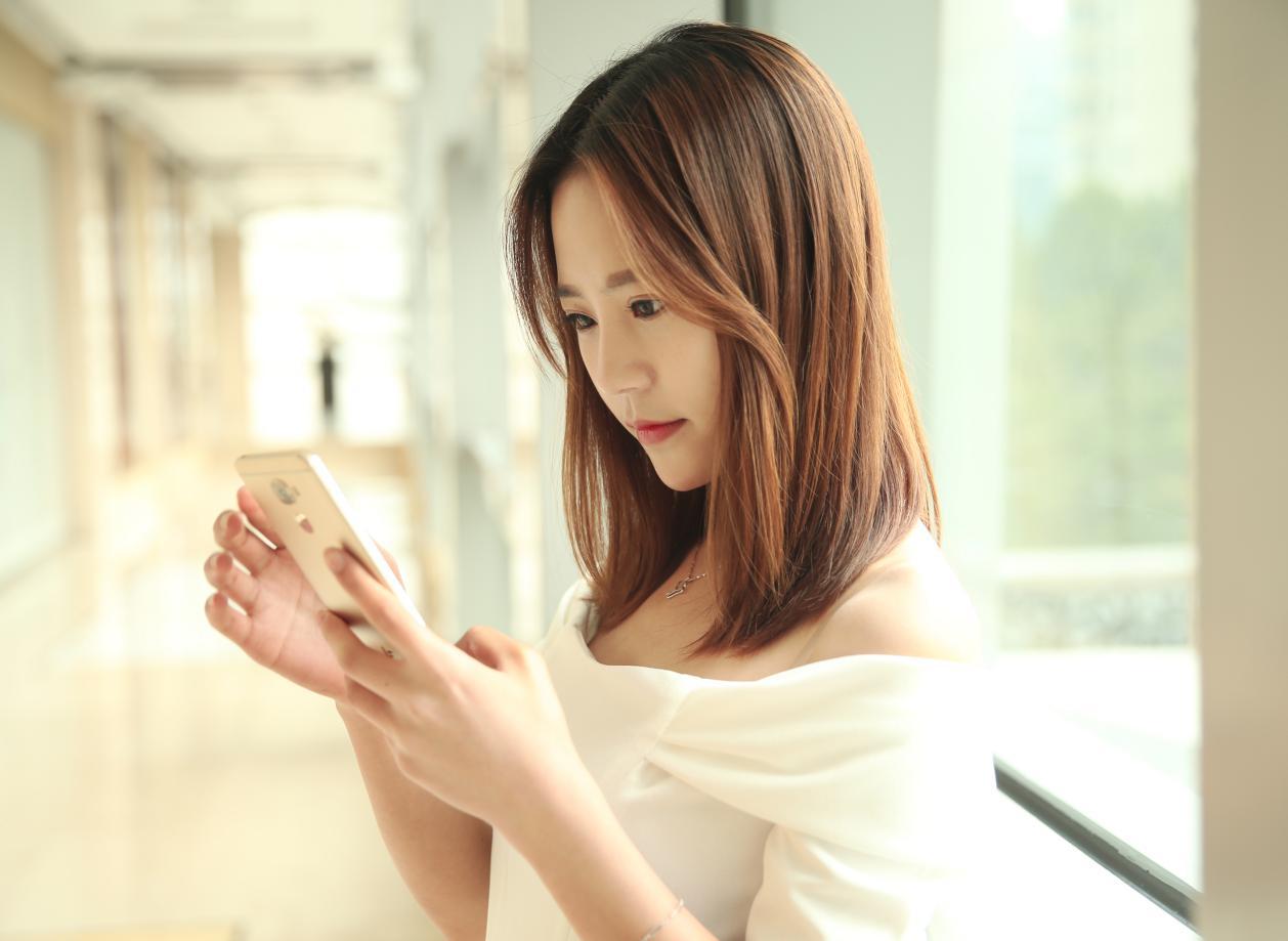 百名校花驾到，乐Pro3发布会堪比选美