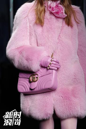 logo不明显的大牌包包,没有logo的包包是真的吗