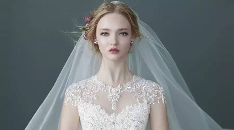 气质美女唯美梦幻婚纱,世界最美的顶级婚纱