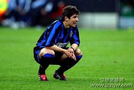 足坛30大球星,足坛十大昙花一现球员排名