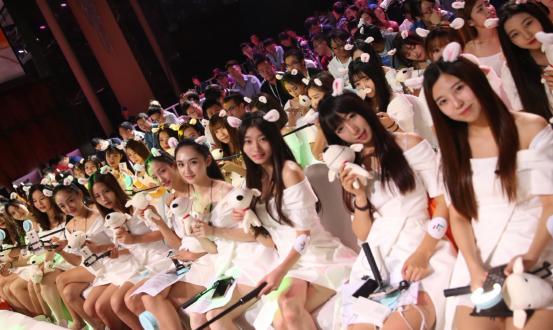 乐Pro3发布会，除了冯幸，镜头最多的竟然是她们