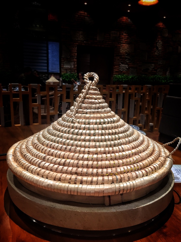 石锅鱼好处,原生态石锅鱼美味