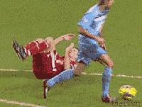 GIF|马拉松不行，那试试当足球员