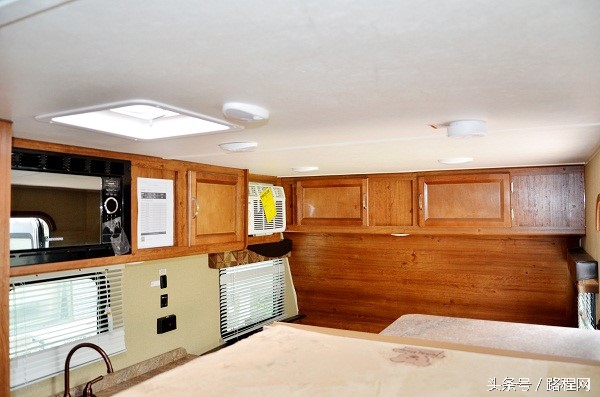 捷途旅行者可以拖挂的房车,牧牛笛极途升顶拖挂房车