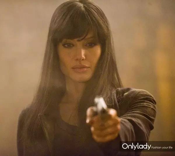 安吉丽娜朱莉离婚了吗,布拉德皮特安吉丽娜朱莉离婚原因