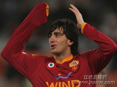 足坛30大球星,足坛十大昙花一现球员排名