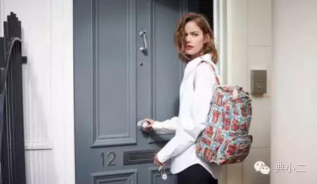 实用折叠双肩包,实用休闲多功能轻巧的双肩包