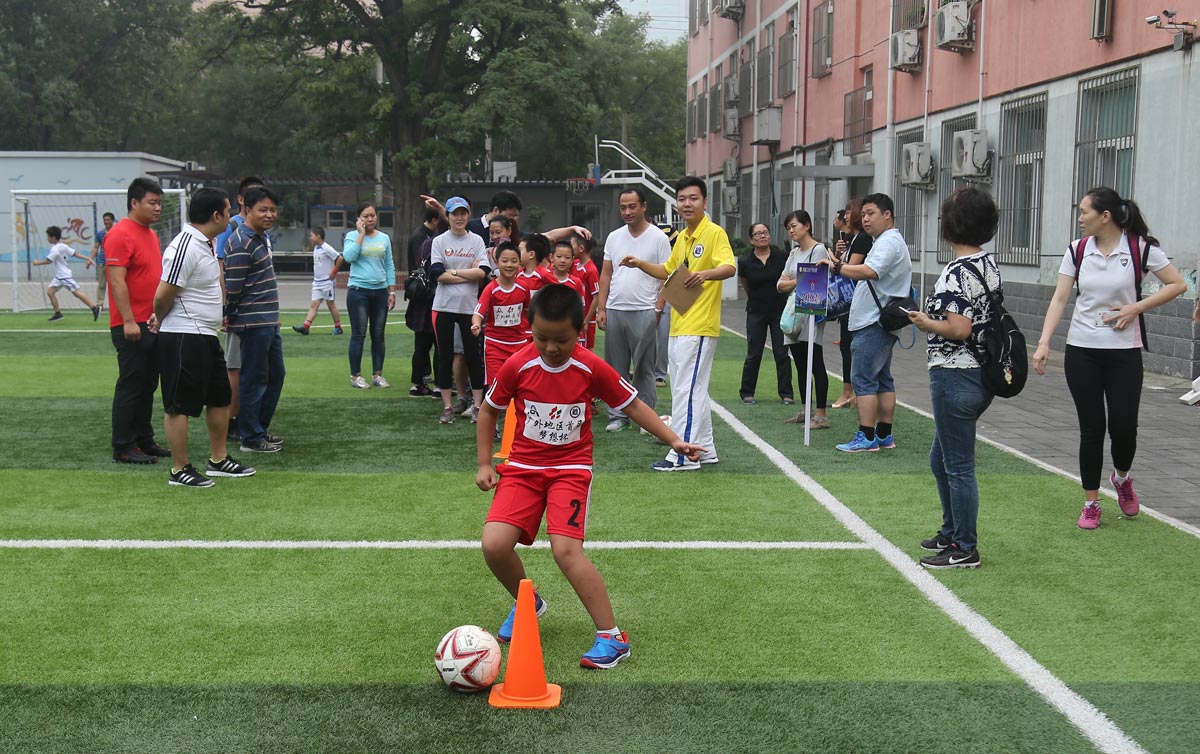 助力校园足球青训,助力校园足球