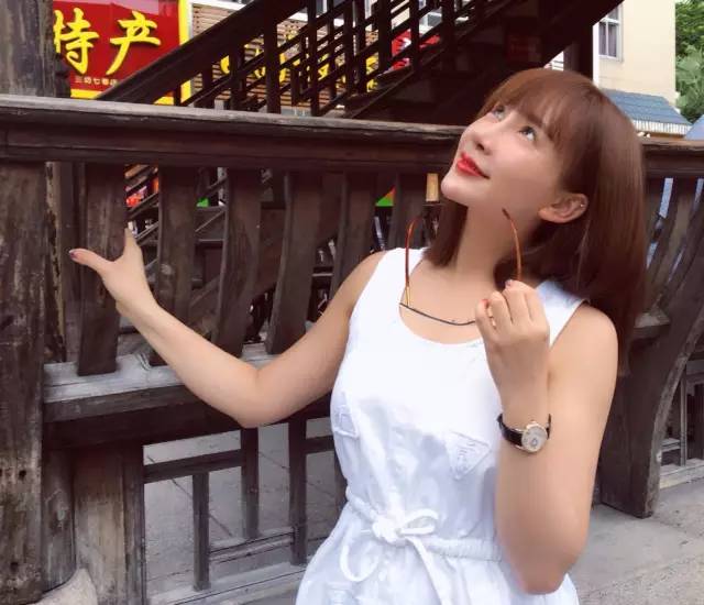 曝光！福州女星杨舒婷妈妈，太像蔡明了