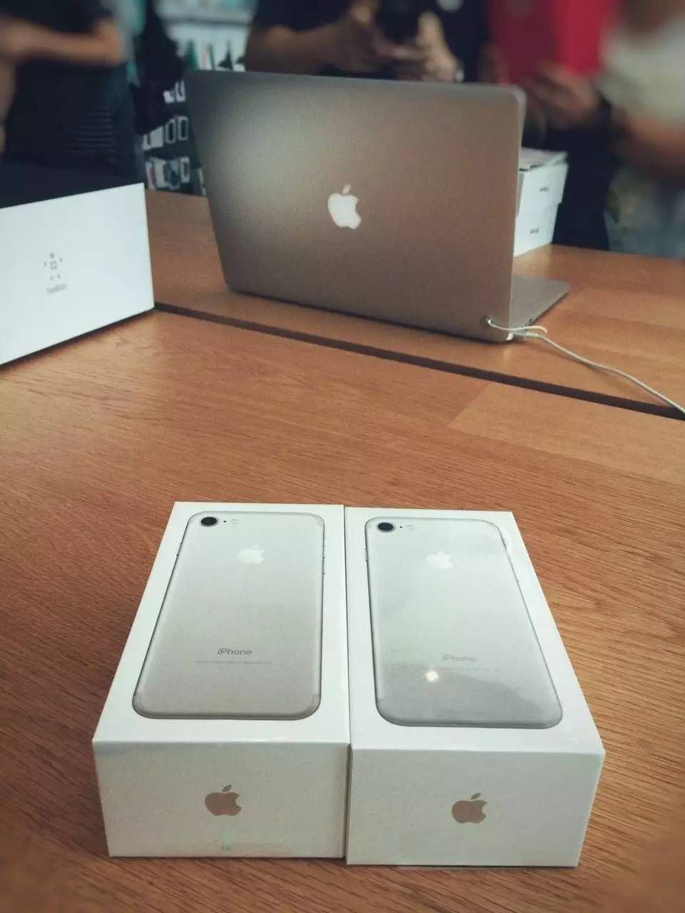 iphone7行货港货,2018香港买iphone7攻略