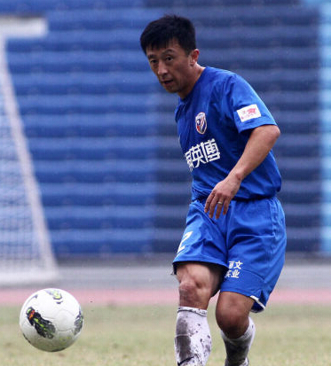 亚洲杯国足遭争议判罚范志毅,范志毅谈国足亚洲杯首秀