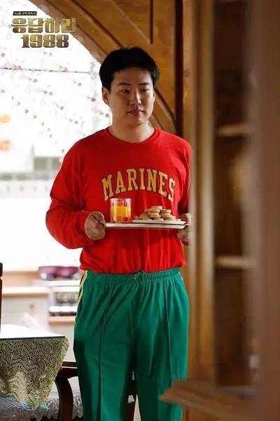 卫衣的6种搭配方法,卫衣有超过十种搭配