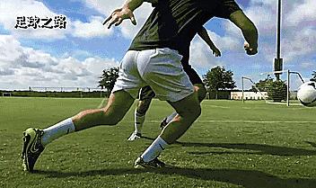 足球实战技巧牛尾巴,足球技巧脚后跟勾球