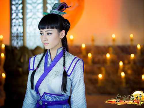 迪丽热巴和古力娜扎撞衫谁更美,迪丽热巴古力娜扎对比花儿与少年