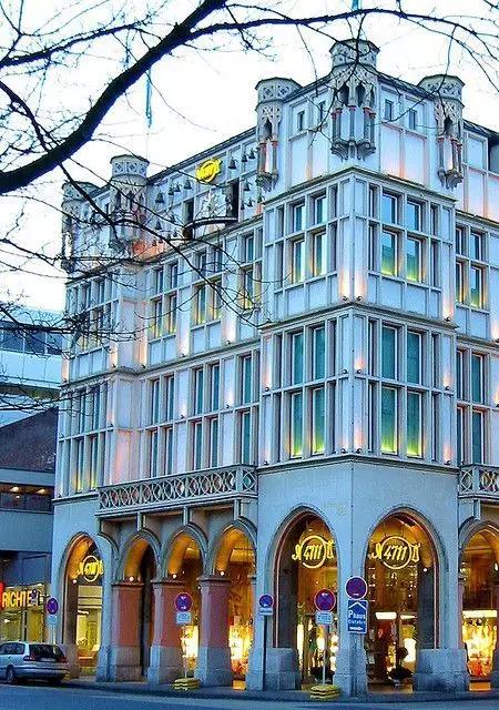 兜里只剩下几毛钱该买什么,穷到兜里只剩五块出头