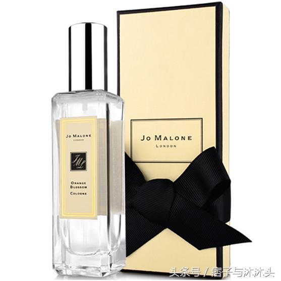 十大经典女士香水推荐 (最经典的十款香水)