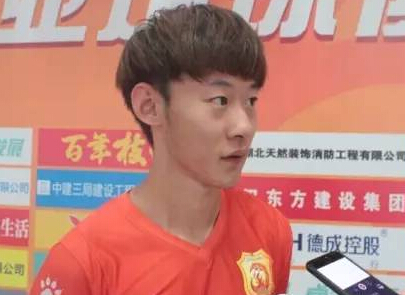 u19国足半场0比0新加坡,国足2比0胜u23国足全场