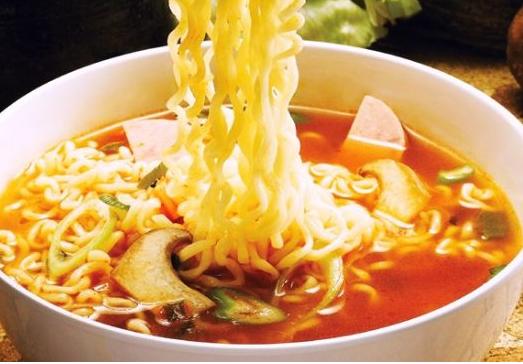 怀孕偶尔吃一次泡面可以吗,怀孕了超级想吃辣怎么办