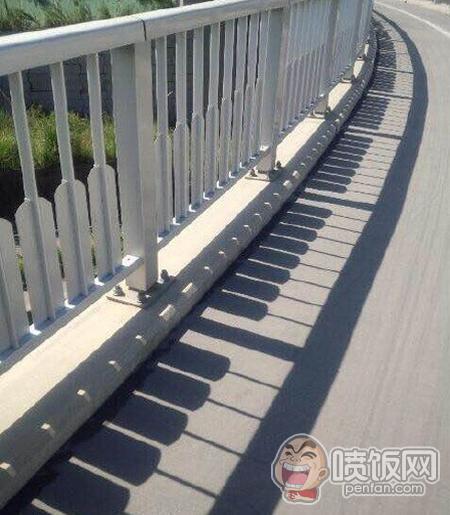 大哥您这样穿，裤裆不会很难受吗