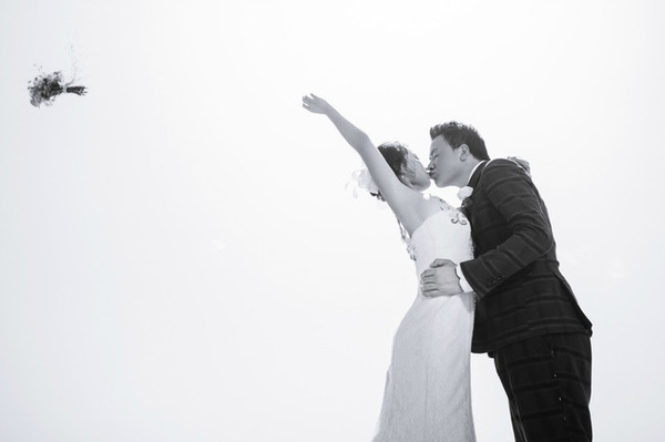 带着婚纱旅行攻略,带着婚纱去旅行拍照