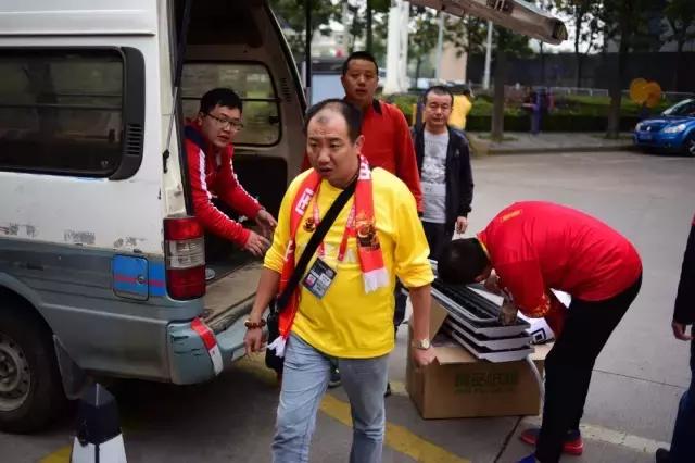 渭南市李洪涛,李洪波爱池英善吗