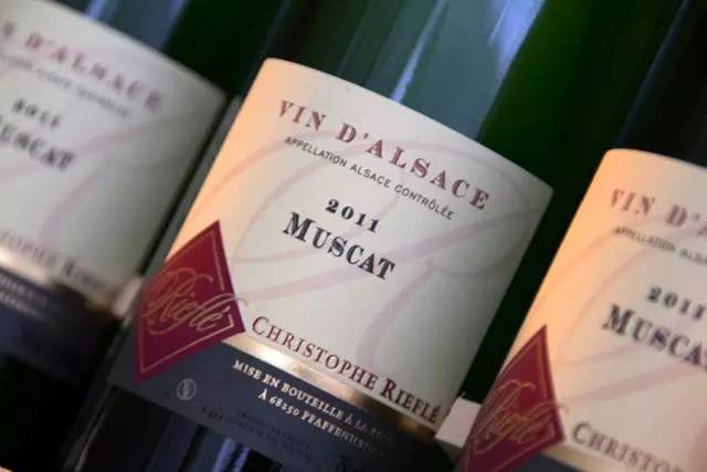 一篇文章带你了解葡萄酒文化,一篇带你了解天珠图腾的密码