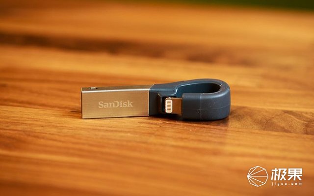 iphonelightning外置u盘,苹果接口lightning可以接u盘