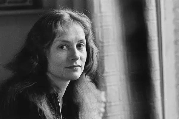 今年我最欣赏的一部片，送给每个不自由的你