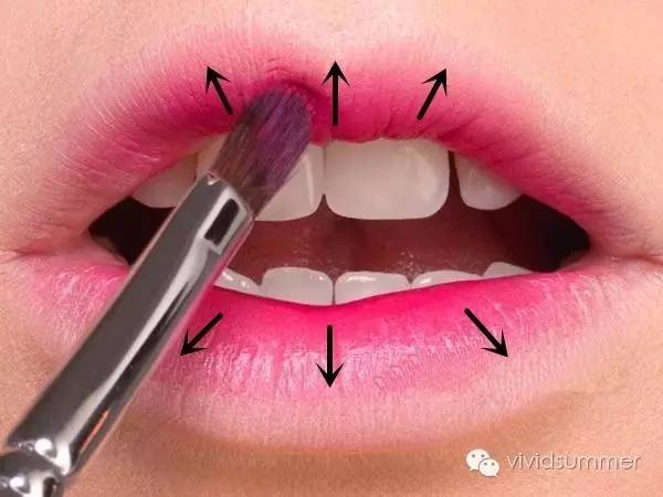 薄嘴唇可以做嘟嘟唇吗,厚嘴唇可以弄成嘟嘟唇吗