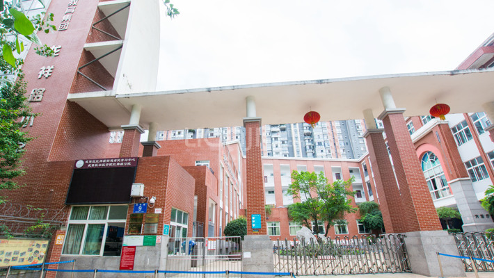 北京地铁4号线沿线学校,广州地铁7号线有名的中小学