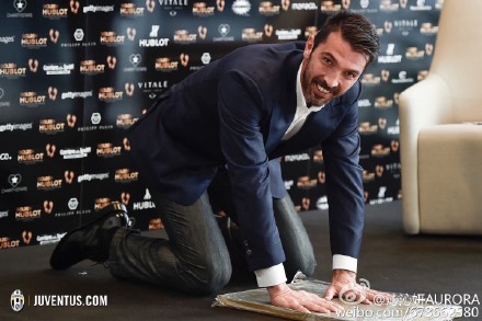 布冯的足球职业生涯,全民冠军足球布冯