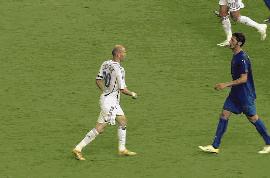 足球十大暴力球员佩佩,足坛超级大力射门