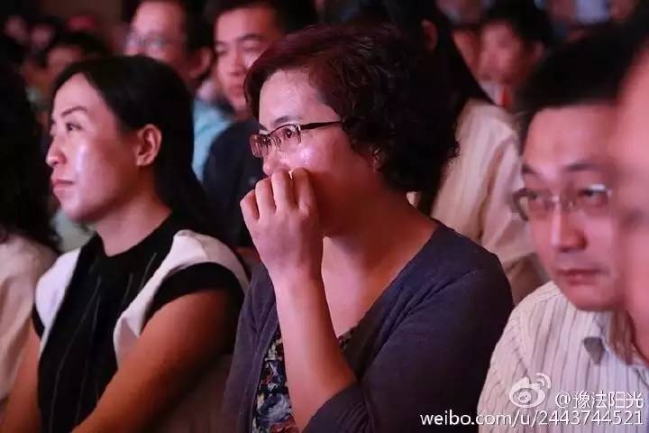 为之动容还是为之动容,为之动容完整版视频