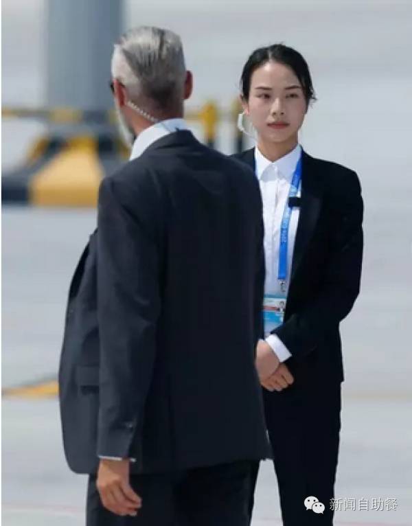 g20杭州峰会车队抵达主会场视频,g20杭州峰会文艺晚会各国元首入场