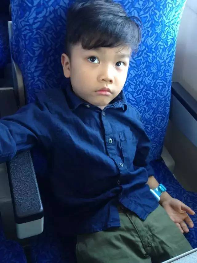 走这条最轻松的香港购物路线，大人小孩都不累！购物同时还能玩美素佳儿360度自家牧场游戏，超级棒！