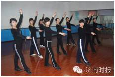 厦大爬树选修课,高校爬树的课程