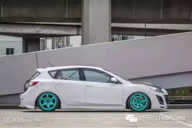 手动马自达3星骋两厢改装,马自达3平民如何改装好看