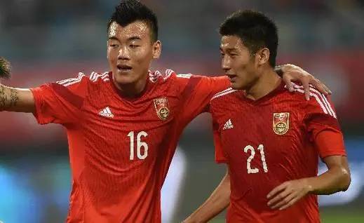 曾是留洋天才也当过优步司机被恒大放弃后在中甲重生我们中超见