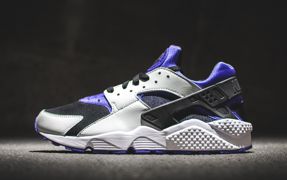 yeezy和nmd哪个舒服,yeezy会不会走nmd的老路